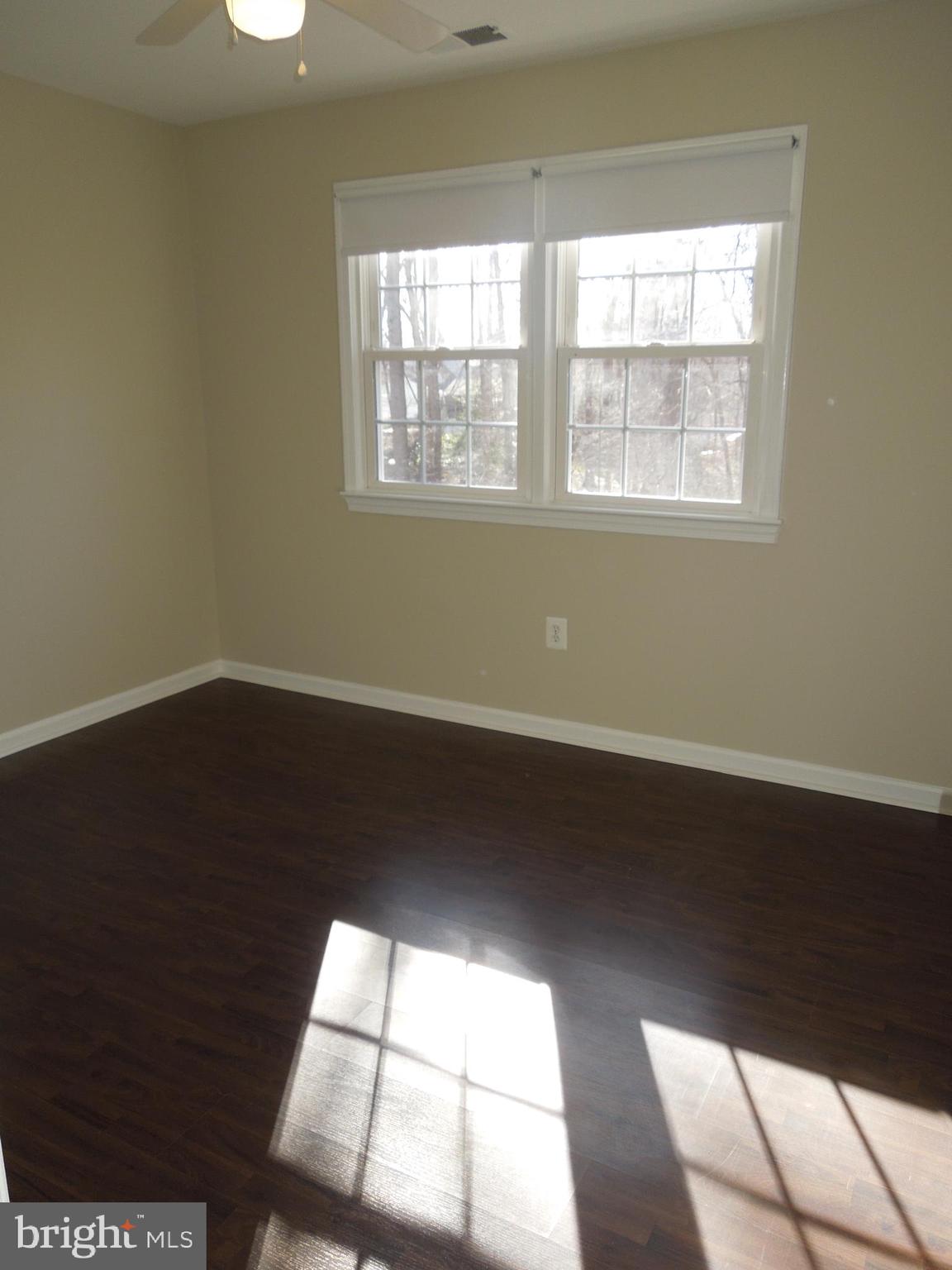 7812 Cliffside Court Springfield, VA 22153 - Photo 25 of 39 bedroom 3