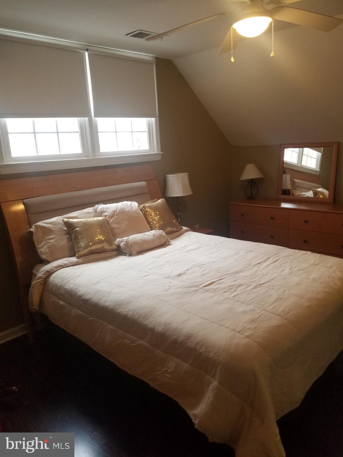 7812 Cliffside Court Springfield, VA 22153 - Photo 28 of 39 bedroom 4