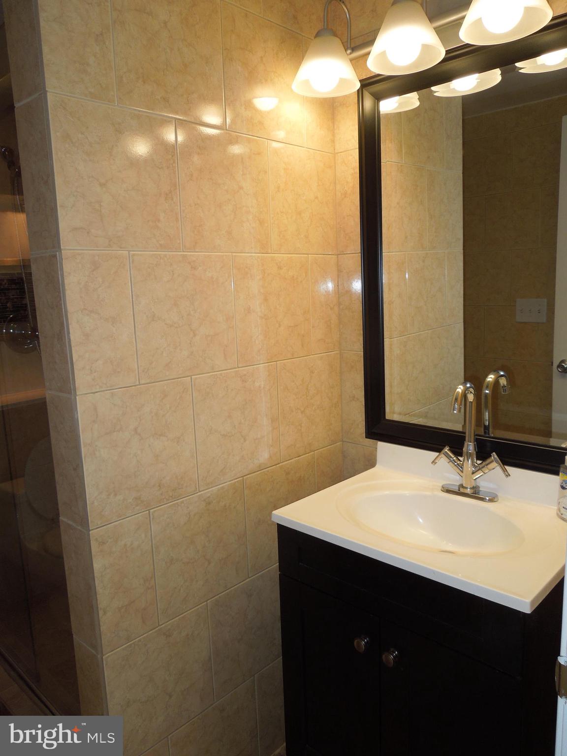 7812 Cliffside Court Springfield, VA 22153 - Photo 34 of 39 basement bedroom bath 2
