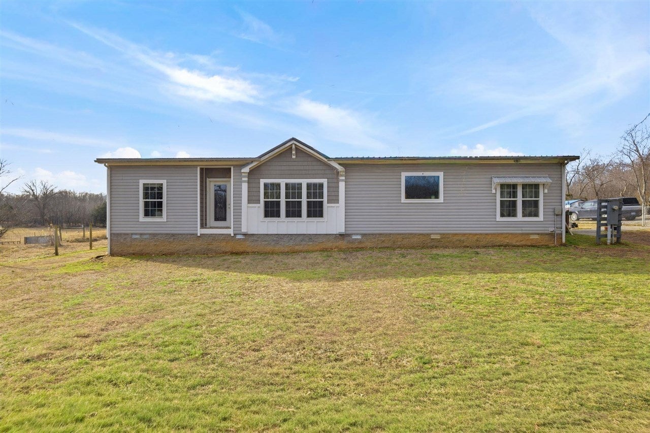 1893 Halltown Road Canmer, KY 42722 - Photo 1 of 32 Gallery Image 1