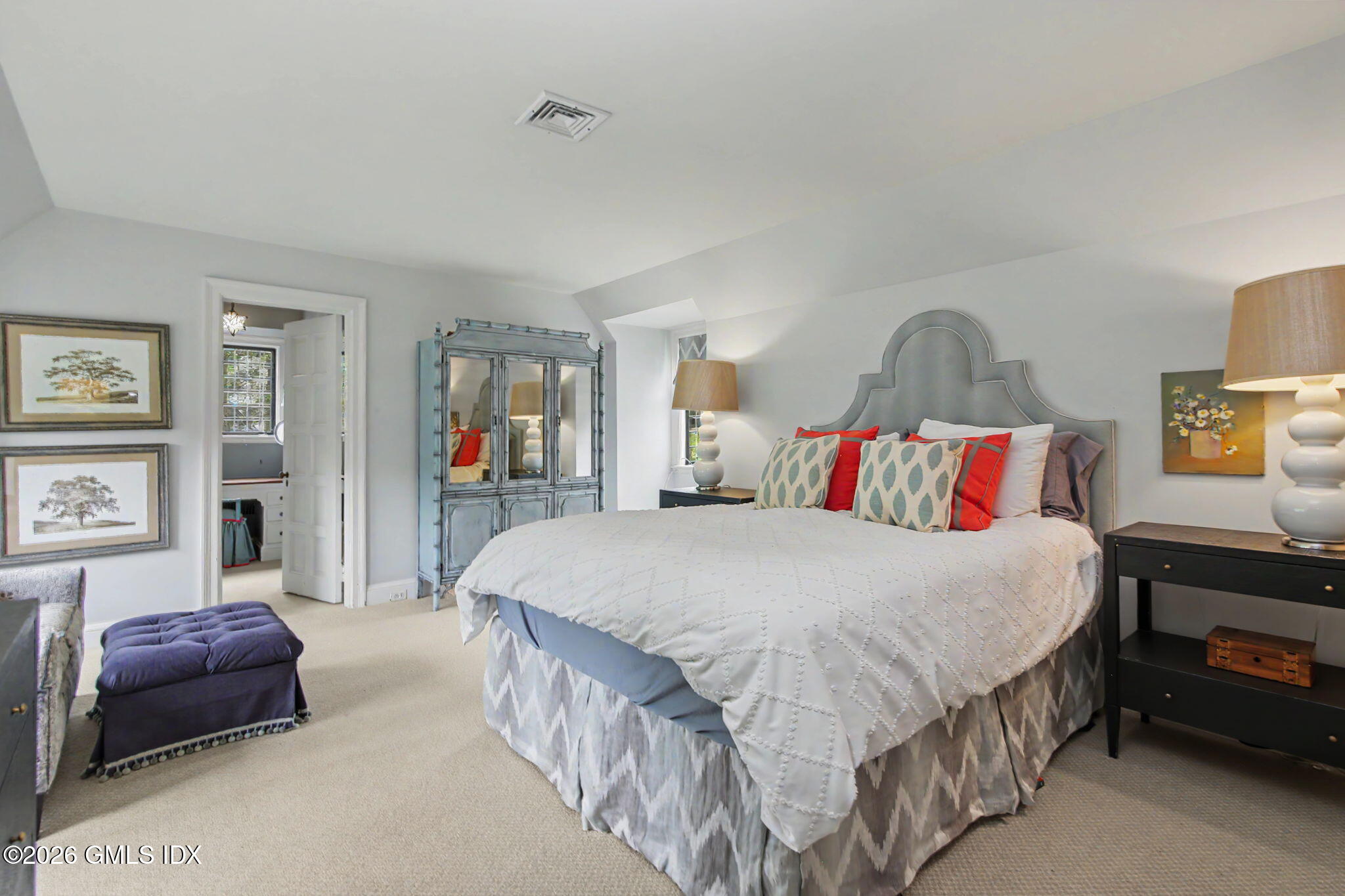 184 Stanwich Road Greenwich, CT 06830 - Photo 22 of 50 76-web-or-mls-184-stanwich-rd