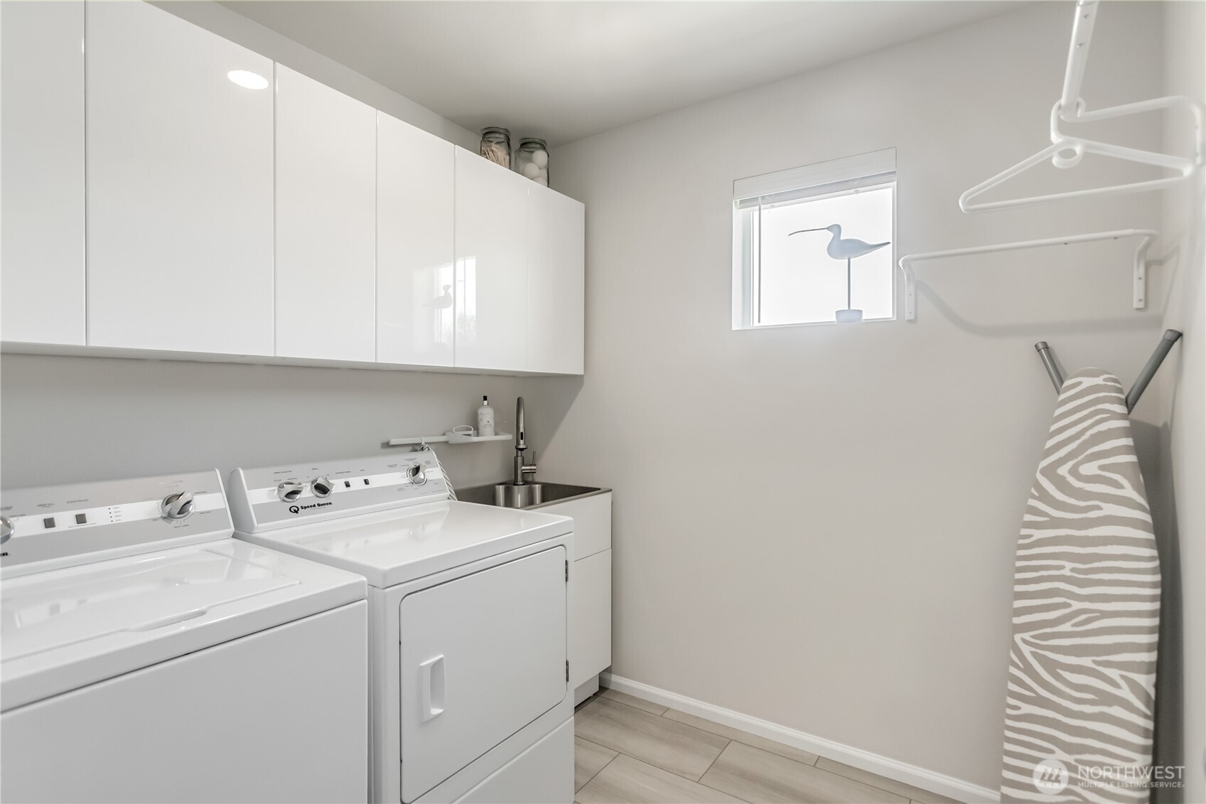 111 Northeast Ridgetop Crossing Belfair, WA 98528 - Photo 29 of 40 a utility room with dryer and washer