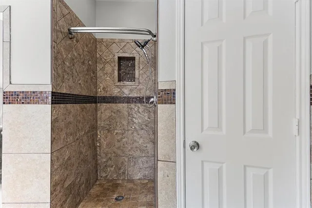 $3,000 | 4009 Mulberry Drive, Garland, TX 75043