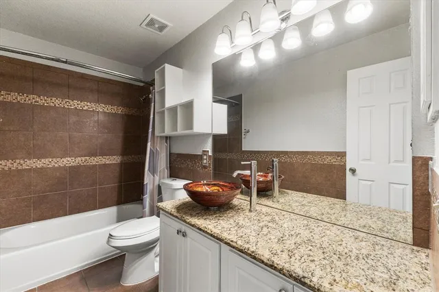 $3,000 | 4009 Mulberry Drive, Garland, TX 75043