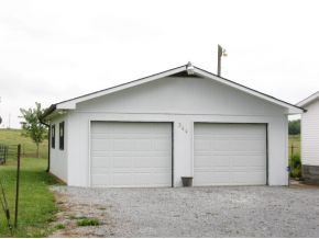 344 Pruitt Road Greeneville, TN 37743 - Photo 3 of 12 Two car detached garage