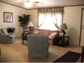 344 Pruitt Road Greeneville, TN 37743 - Photo 7 of 12 Formal Living Room