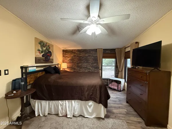 $229,900 | 5665 South Mesquite Tree Lane, Hereford, AZ 85615