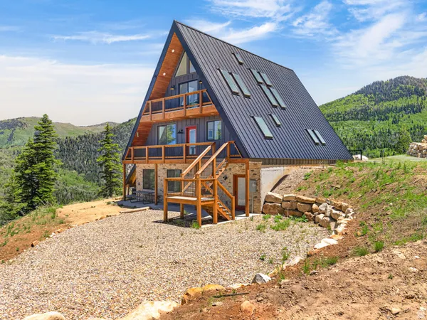 $1,250,000 | 13464 North 12621st East, Unit 22, Mount Pleasant, UT 84647