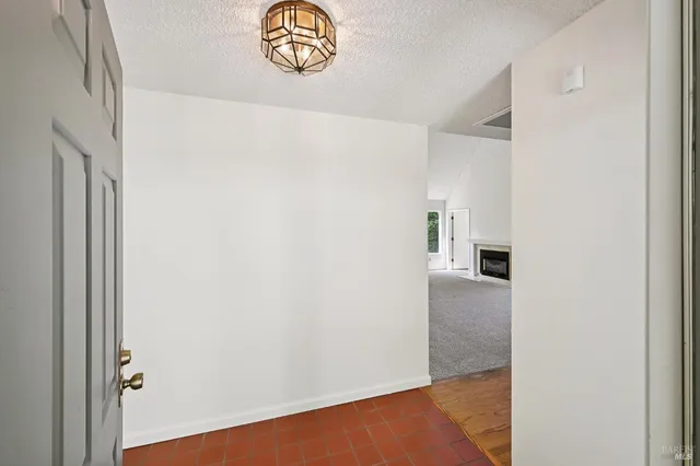 $985,000 | 110 Calle Merlot, Sonoma, CA 95476