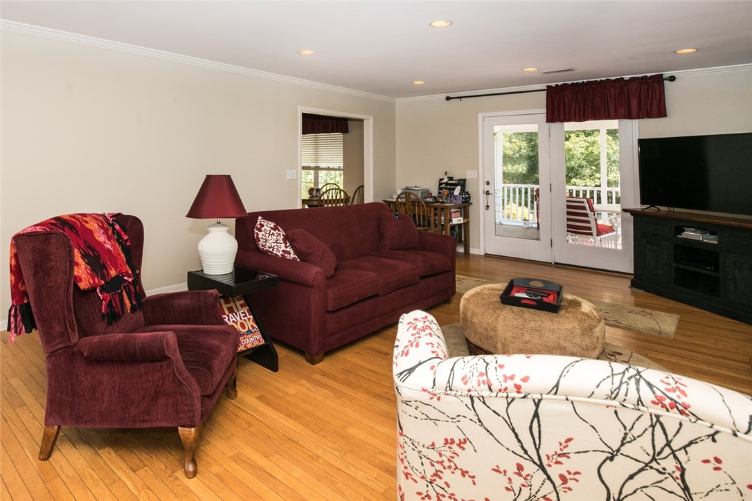 331 Radisson Road Seneca, SC 29678 - Photo 16 of 38 Gallery Image 16