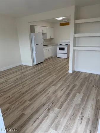 $795 | 324 West Cleveland Avenue, Unit 3, Las Vegas, NV 89102