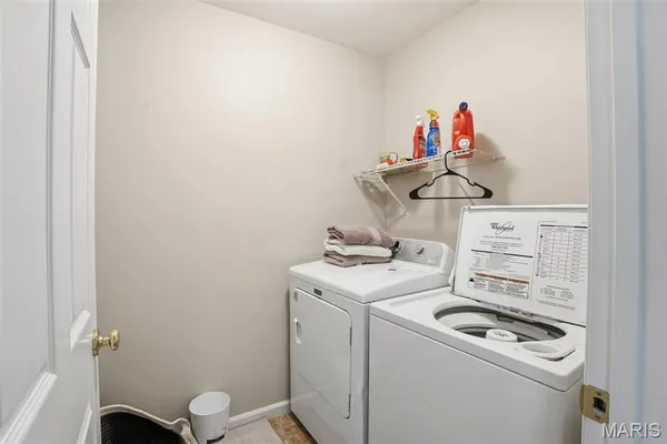 $269,000 | 510 Country Cir Drive, Lake St. Louis, MO 63367