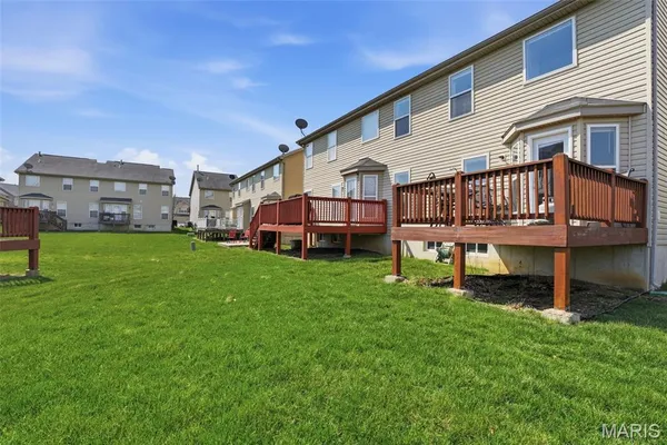 $269,000 | 510 Country Cir Drive, Lake St. Louis, MO 63367