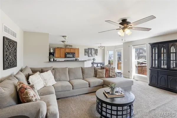 $269,000 | 510 Country Cir Drive, Lake St. Louis, MO 63367