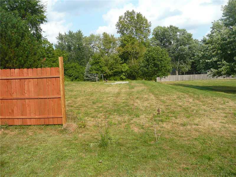 5421 Alameda Road Indianapolis, IN 46228 - Photo 16 of 16 Gallery Image 16