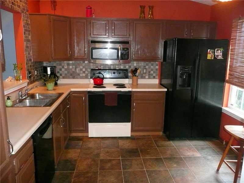 5421 Alameda Road Indianapolis, IN 46228 - Photo 6 of 16 Gallery Image 6