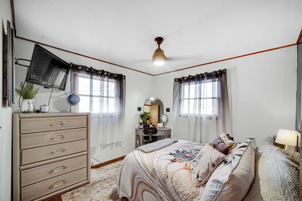 $299,000 | 9503 Forrest Drive, Highland, IN 46322
