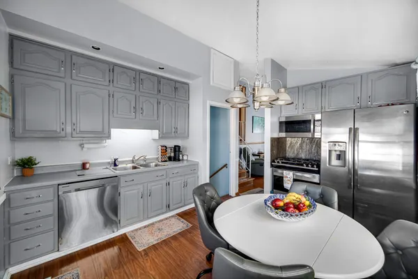$299,000 | 9503 Forrest Drive, Highland, IN 46322
