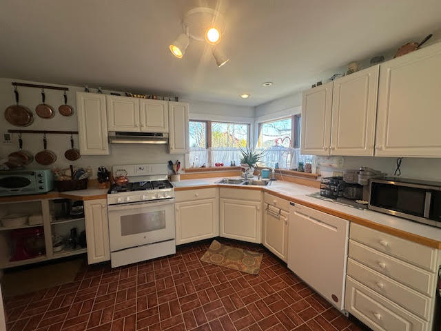 31 Ocean Street Belfast, ME 04915 - Photo 16 of 63 unnamed - 2026-04-10T231634.556