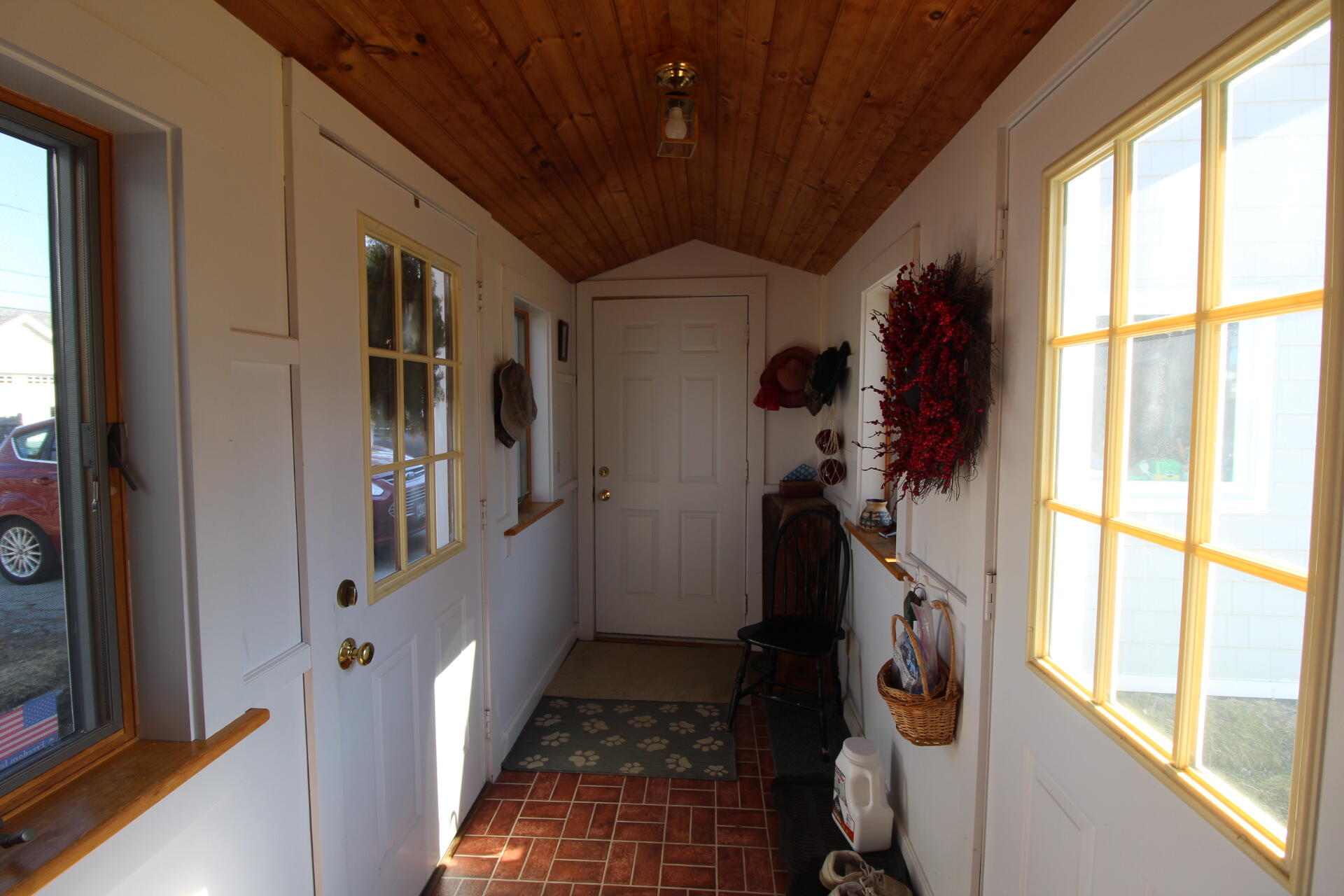 31 Ocean Street Belfast, ME 04915 - Photo 9 of 63 IMG_8508