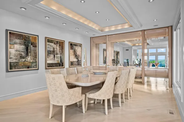 $6,850,000 | 40 Triton Way, Mashpee, MA 02649