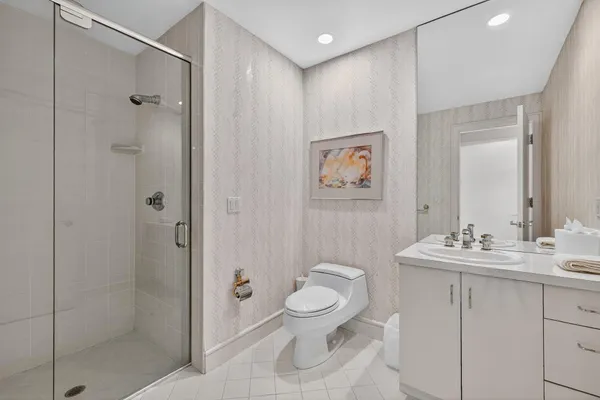 $6,850,000 | 40 Triton Way, Mashpee, MA 02649