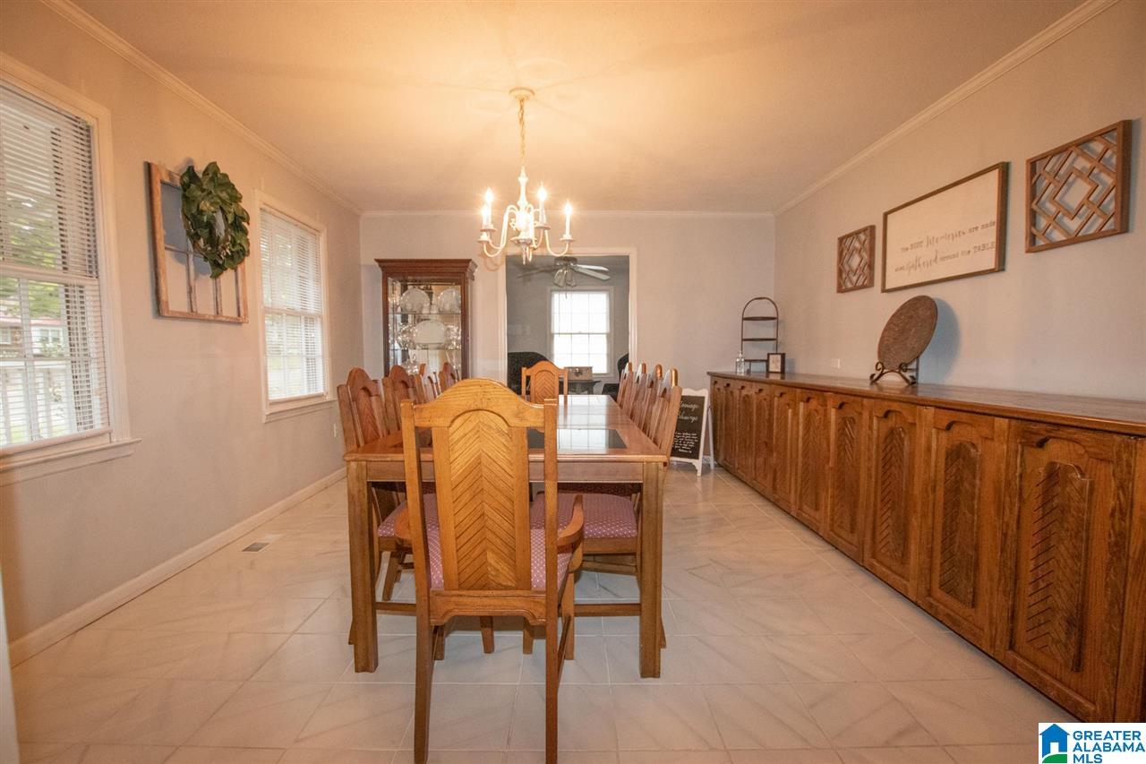 813 Sugarloaf Lane Anniston, AL 36207 - Photo 5 of 43