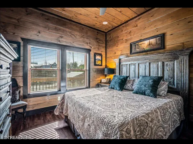 $1,899,000 | 1490 Sleepy Valley Lane, Sevierville, TN 37876