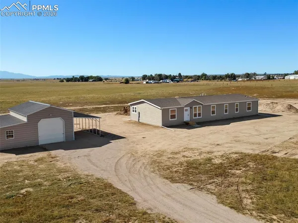 $595,000 | 2820 East Ellicott Road South, Calhan, CO 80808