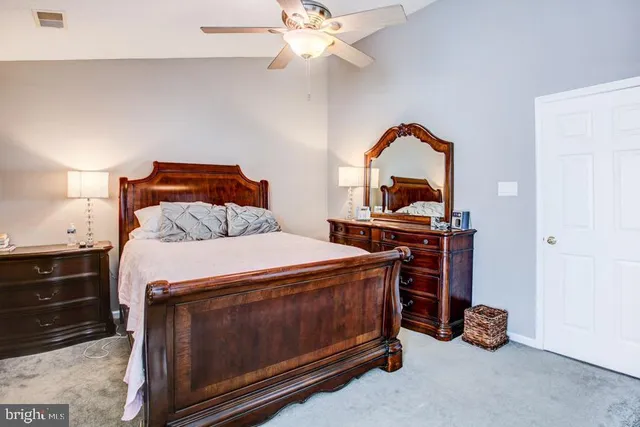 $2,950 | 5036 Finsbury Road, Baltimore, MD 21237