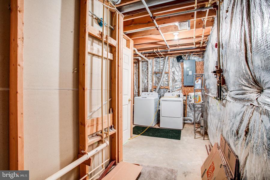 5036 Finsbury Road Baltimore, MD 21237 - Photo 26 of 34