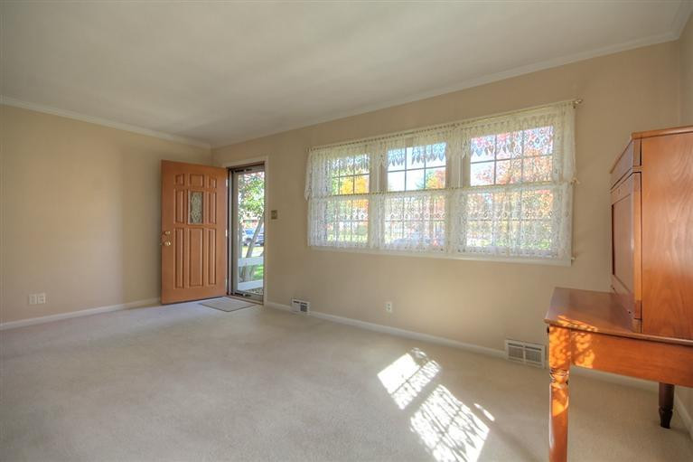 824 Laurel Hill Road Lexington, KY 40504 - Photo 8 of 25 Photo 8