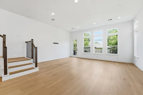 $625,000 | 5004 Darling Street, Houston, TX 77007
