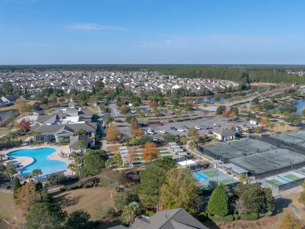 $369,000 | 318 Oyster Bay Drive, Summerville, SC 29486