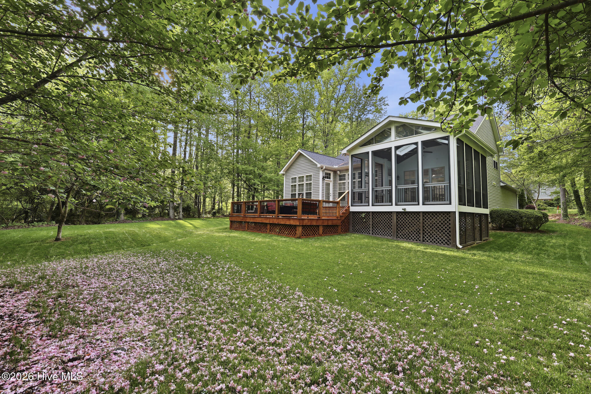 1412 Medfield Road Raleigh, NC 27607 - Photo 47 of 51 42