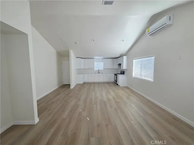 $3,350 | 7317 Ensign Avenue, Sun Valley, CA 91352