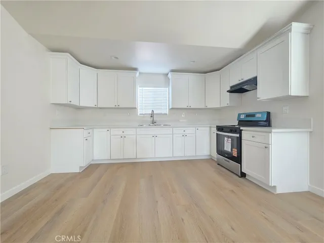 $3,350 | 7317 Ensign Avenue, Sun Valley, CA 91352