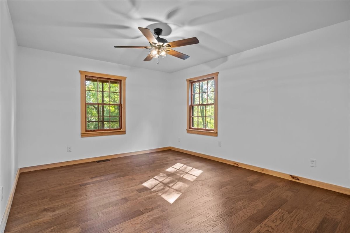 13041 Bakerville Road Waverly, TN 37185 - Photo 16 of 49 Gallery Image 16