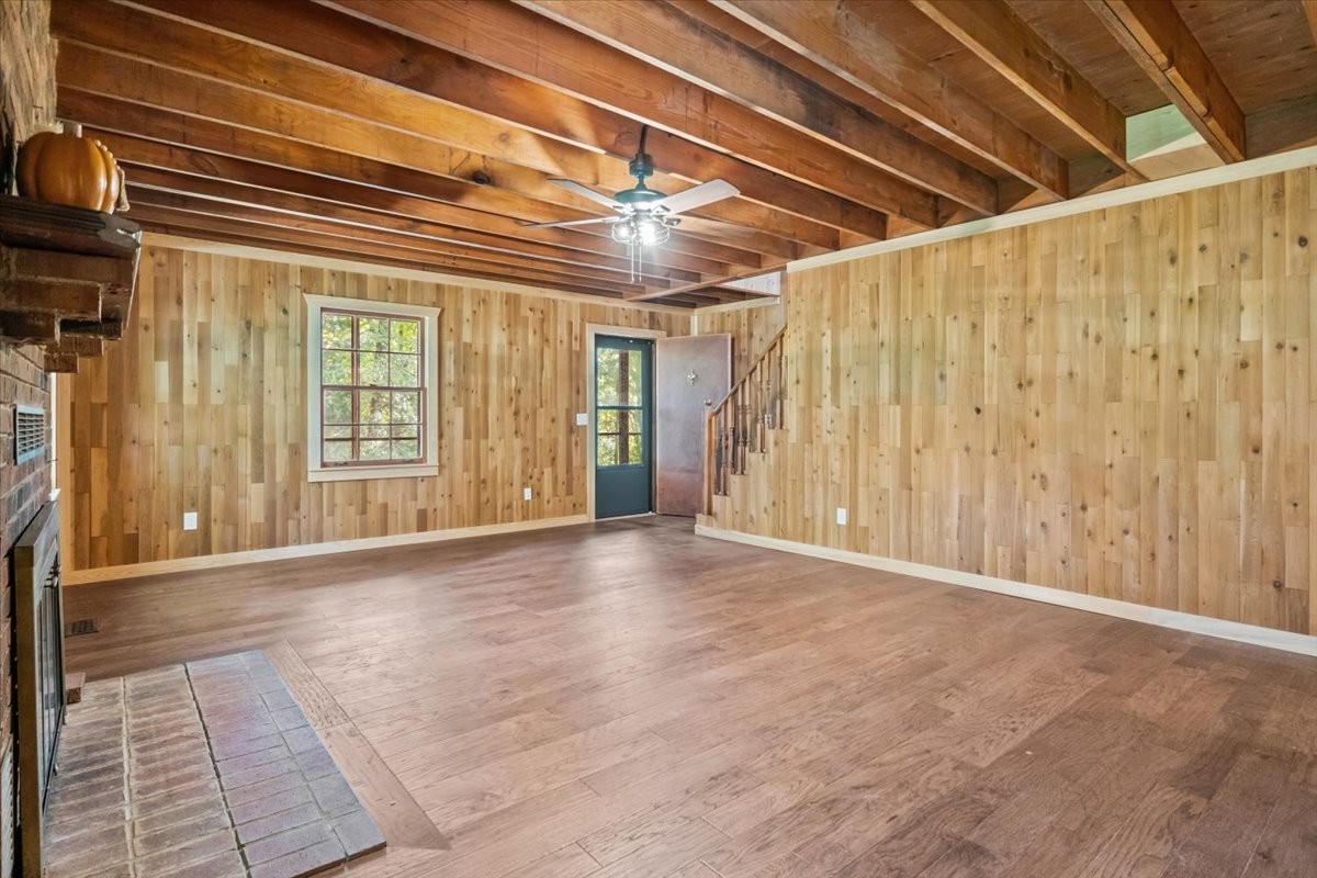 13041 Bakerville Road Waverly, TN 37185 - Photo 6 of 49 Gallery Image 6