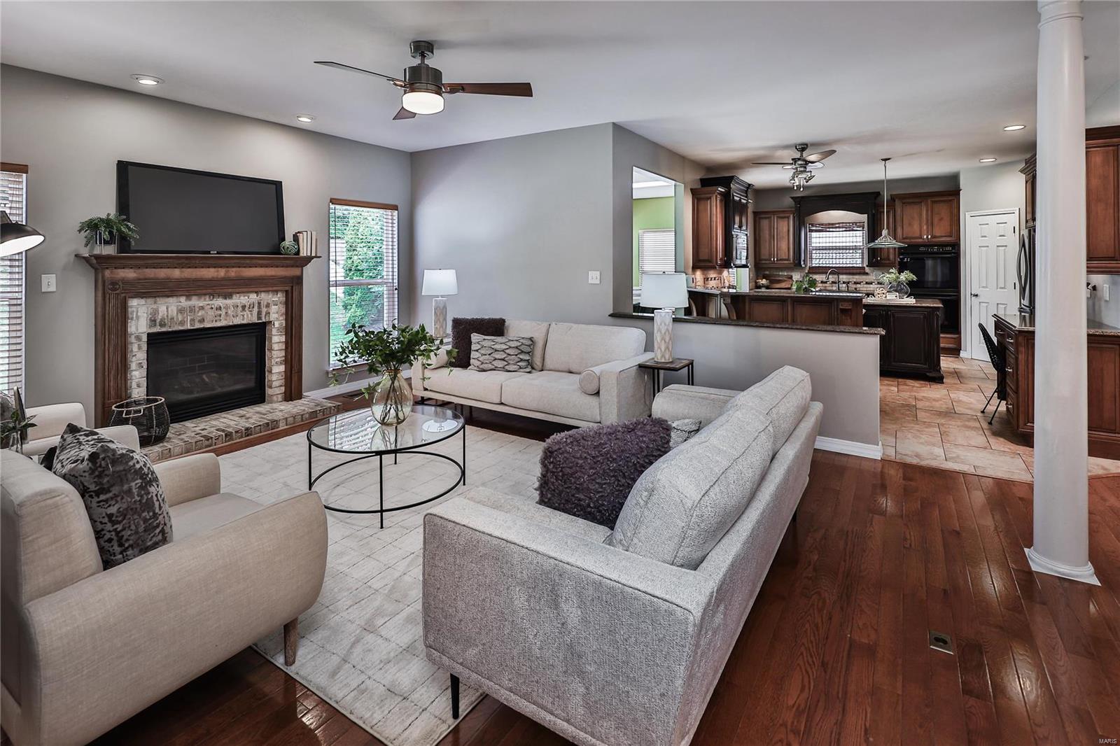 1362 Arbor Bluff Circle Ballwin, MO 63021 - Photo 5 of 33 Gallery Image 5