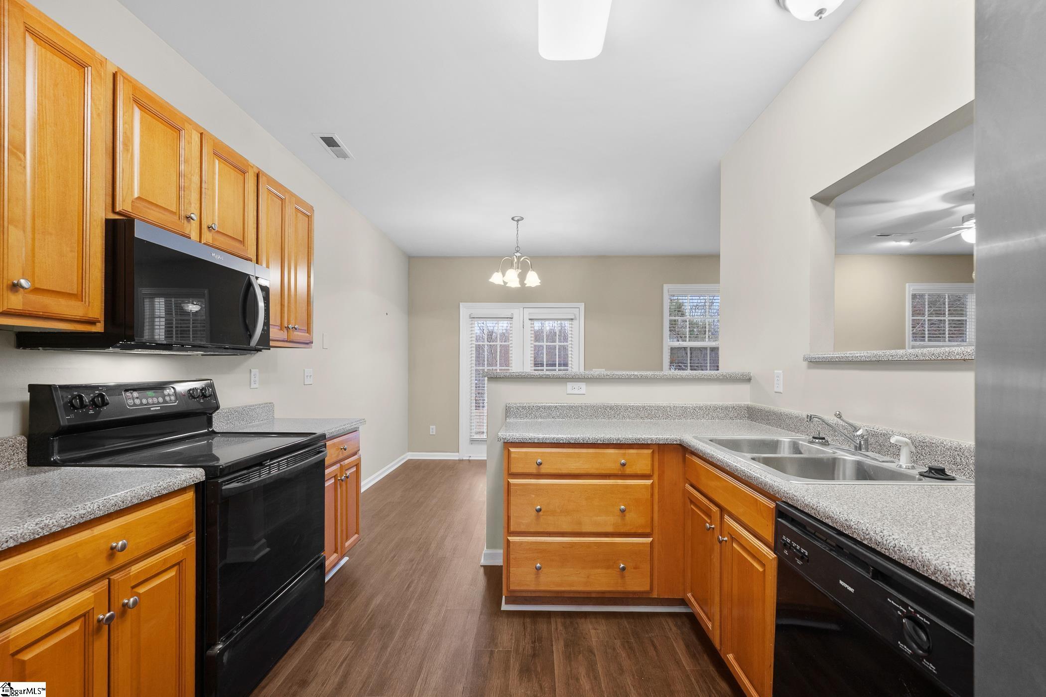 203 Fledgling Way Easley, SC 29642 - Photo 8 of 27