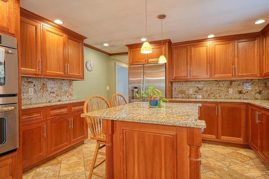 18 Lodge Road Natick, MA 01760 - Photo 13 of 32 Gallery Image 13