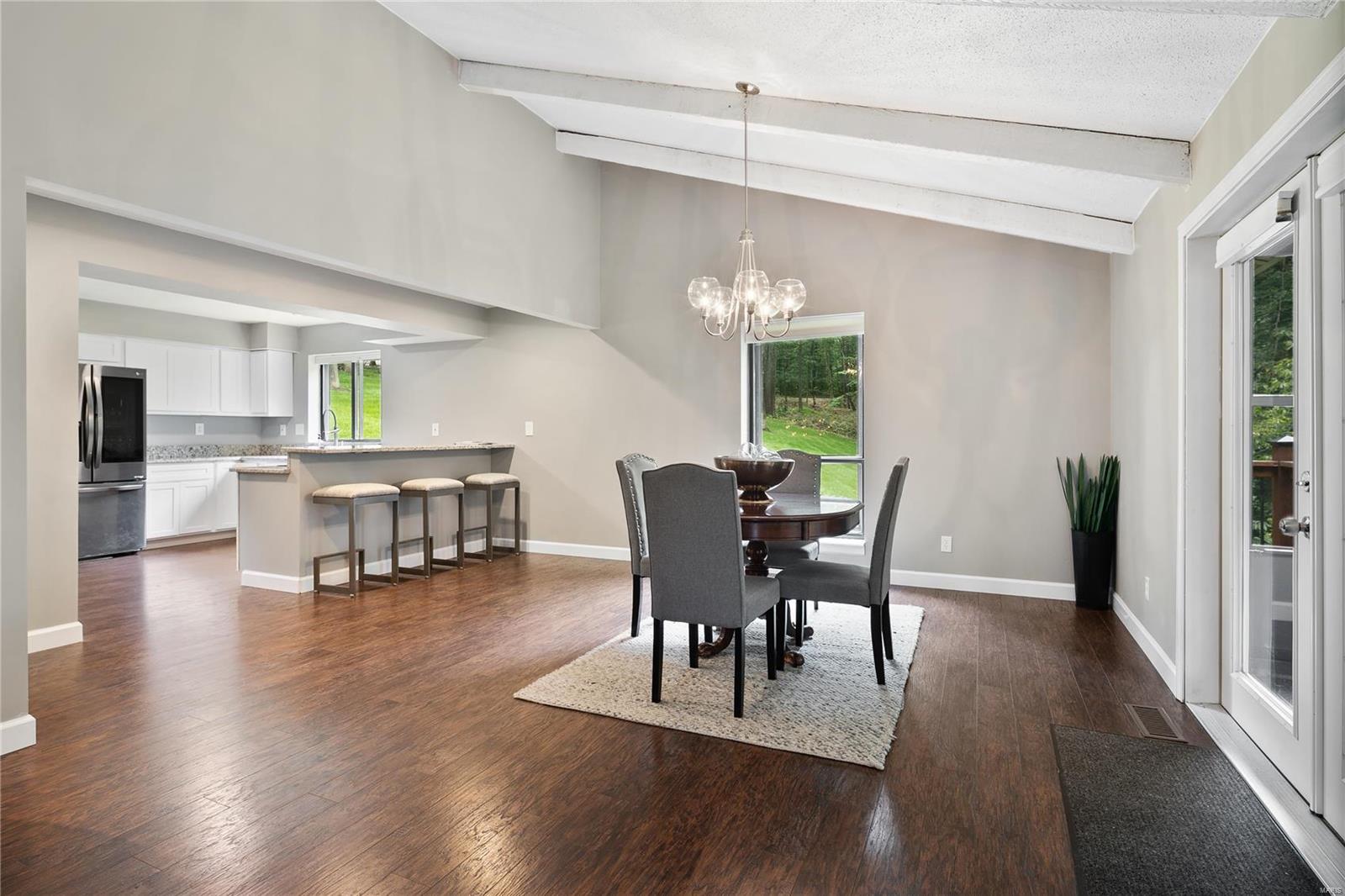 17055 Rooster Rdg Road Chesterfield, MO 63005 - Photo 4 of 48