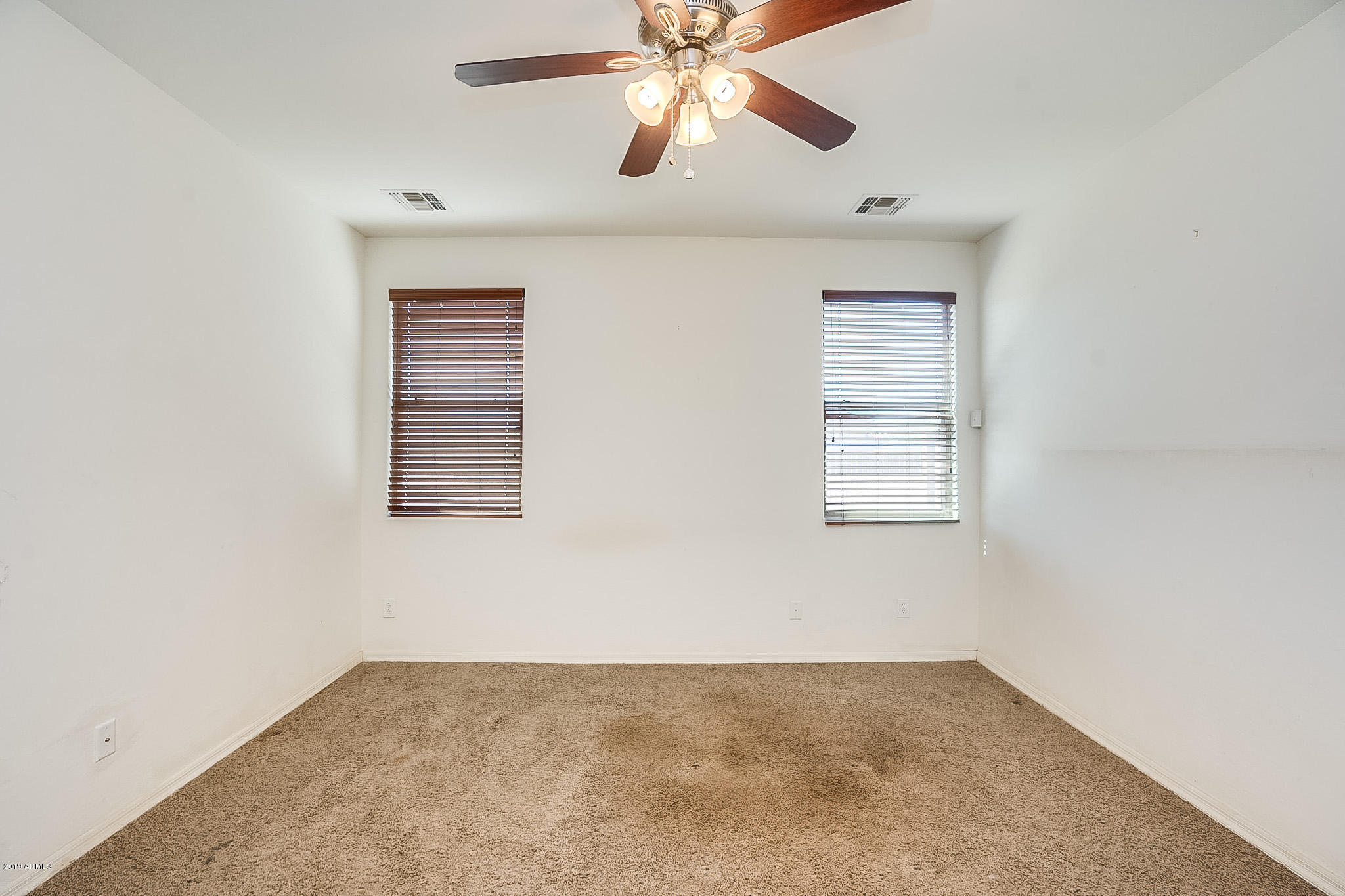 2541 West Gaby Road Phoenix, AZ 85041 - Photo 10 of 16 photo_10