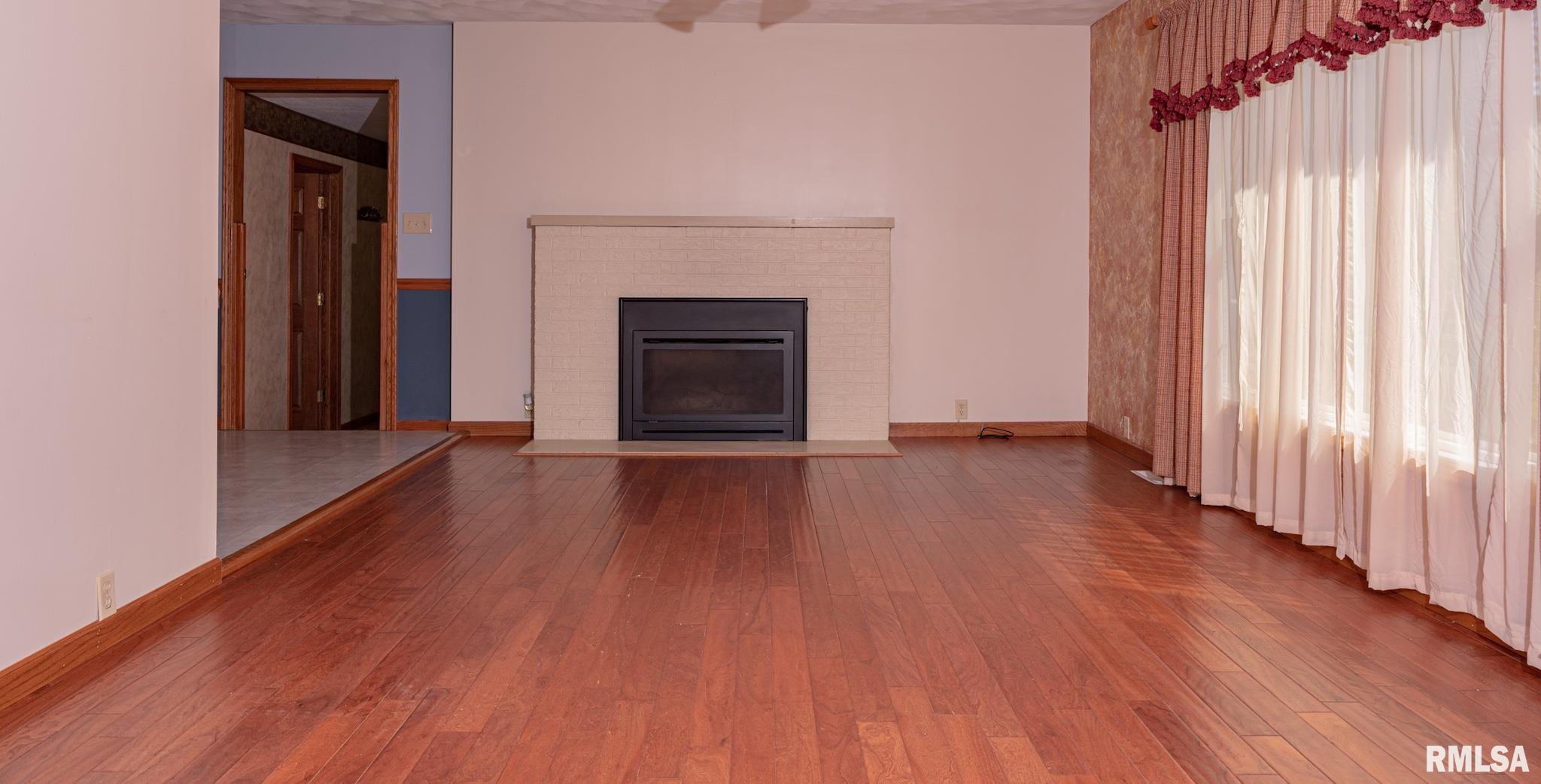 49 Highway 150 Alpha, IL 61413 - Photo 10 of 43 Gallery Image 10