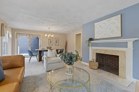 $1,068,000 | 26 Mitchell Grant Way, Unit 26, Bedford, MA 01730