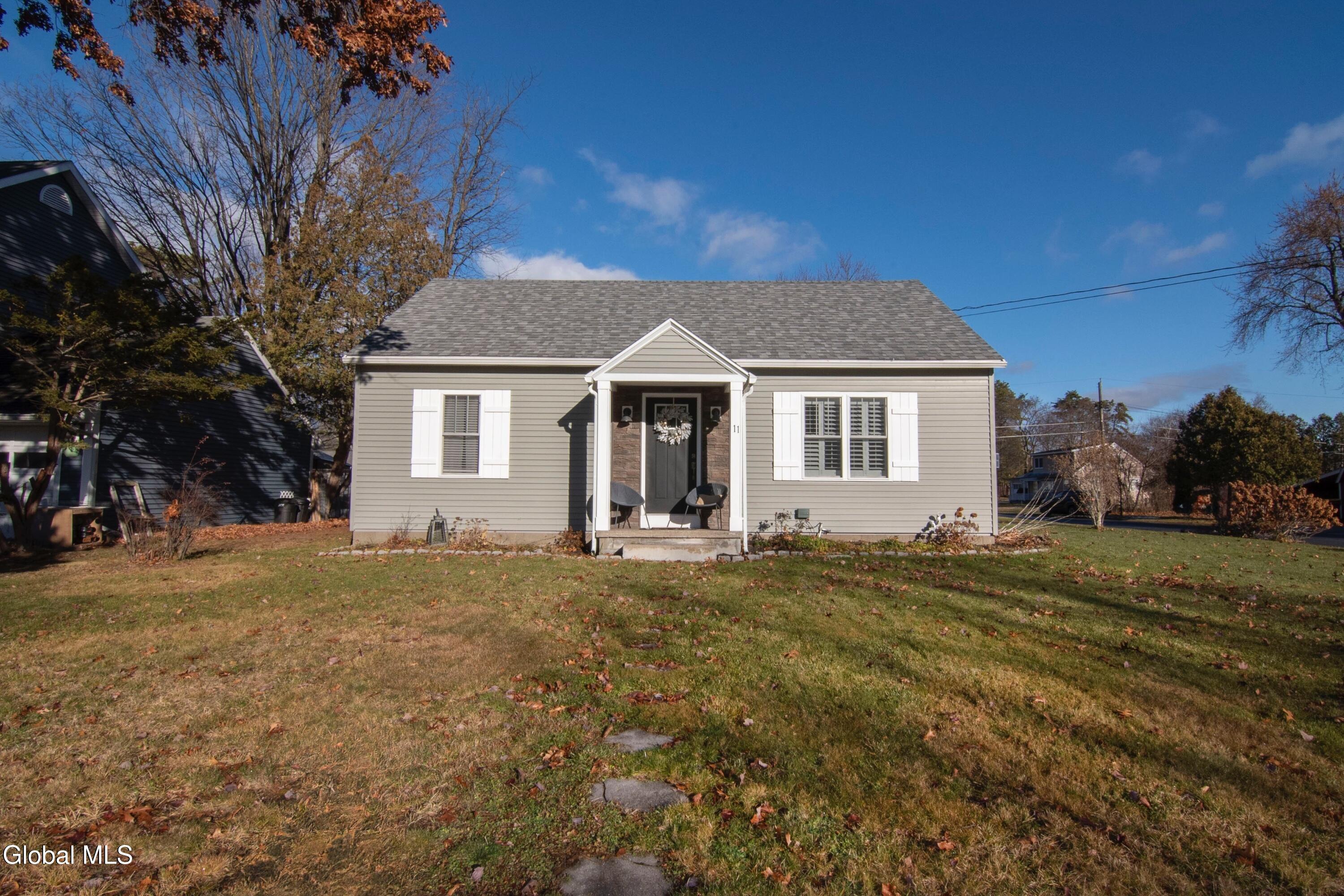 11 Pine Road Moreau, NY 12803 - Photo 4 of 41 photo_002