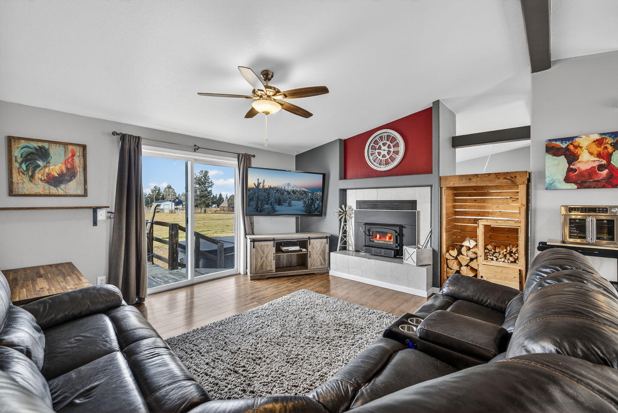 63493 Gentry Loop Bend, OR 97701 - Photo 16 of 41 2026_01_07_63493_gentry_loop-14