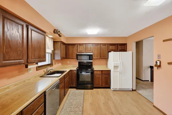 $449,900 | 5345 Queensbridge Road, Madison, WI 53714