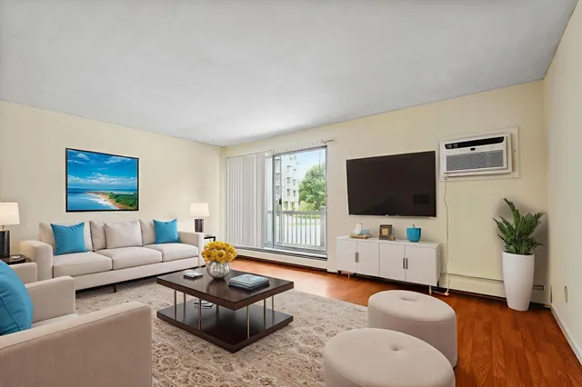 $1,195 | 5315 Minnehaha Avenue, Unit 101, Minneapolis, MN 55417